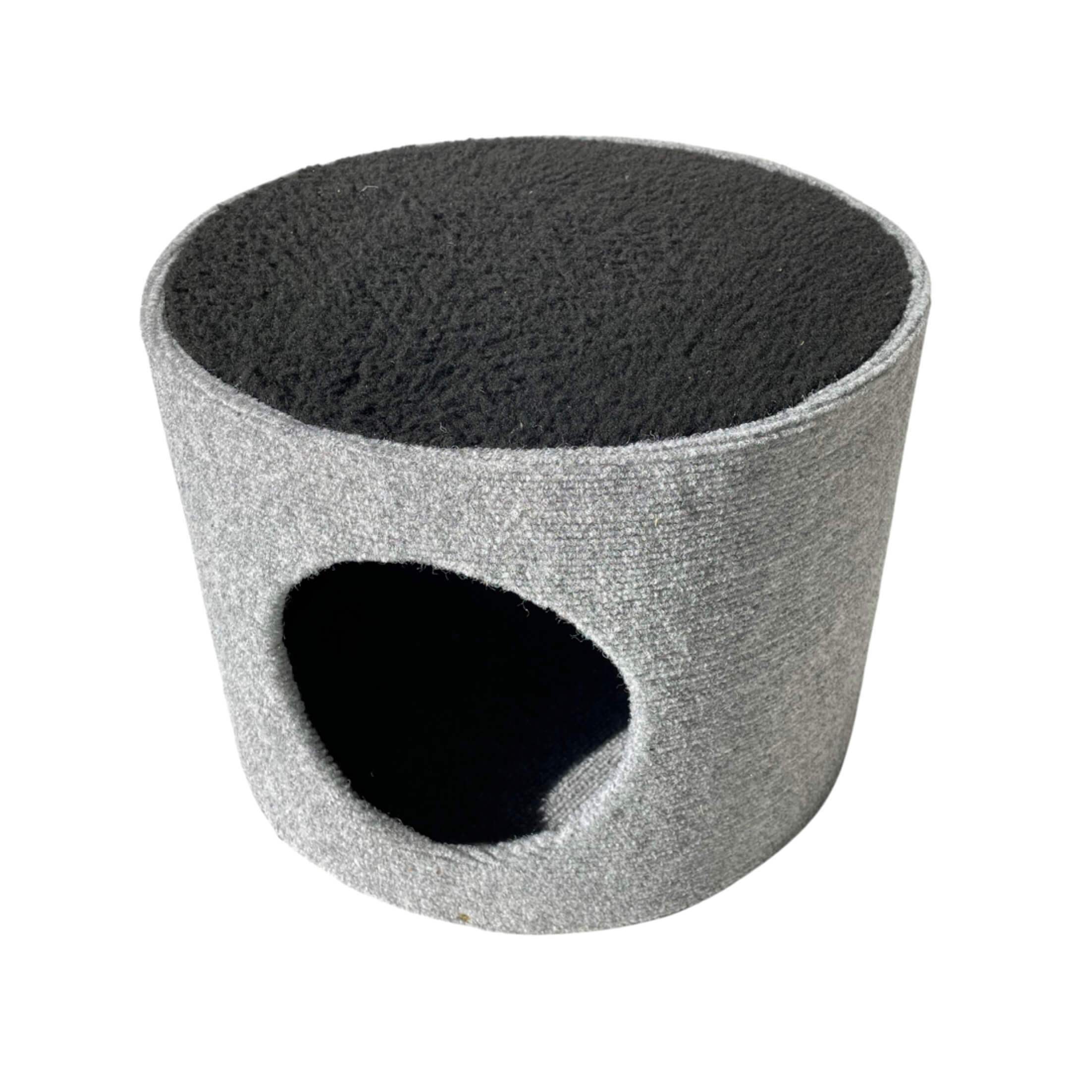 ScratzMe Dozer Cat House - angle